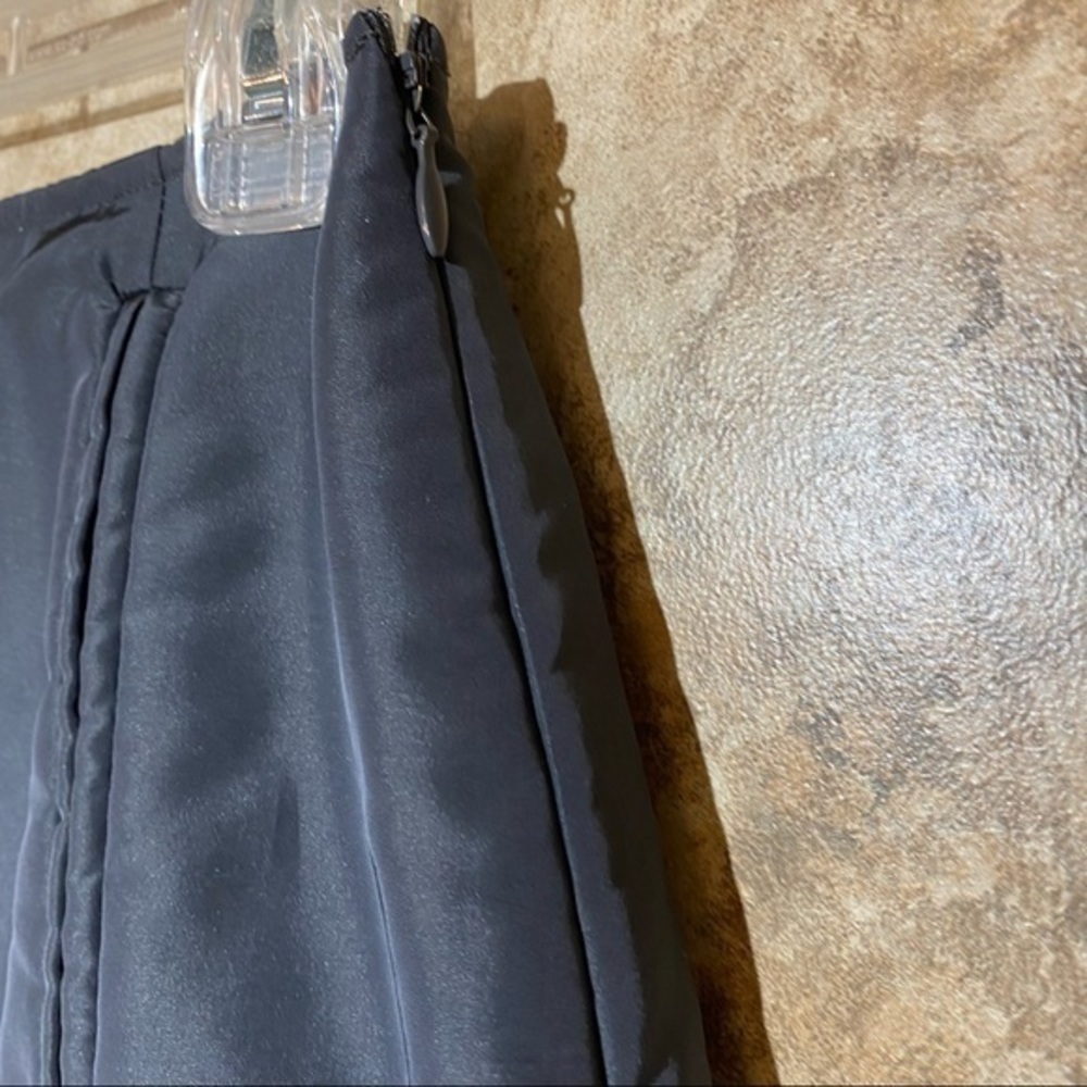 Weekend Max Mara Zipper Pocket Mini Skirt 8 - Picture 3 of 5